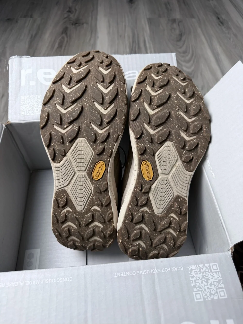 HOKA Transport GTX Gore-Tex Dune Eggnog Women’s 8.5